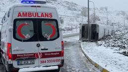 Nevşehir'de devrilen işçi servisindeki 14 kişi yaralandı