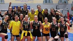 Sultanlar Ligi'nde VakıfBank set vermeden galip