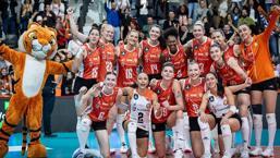 CEV Şampiyonlar Ligi 'nde Eczacıbaşı Dynavit set vermeden kazandı