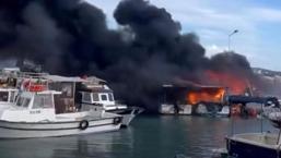 Yer: Çeşme! Tekneler alev alev yandı