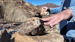 Köylüler yıllardır sıradan bir taş zannetti! Gerçek şaşkına çevirdi