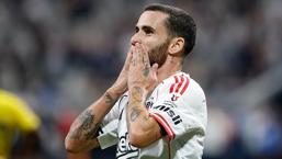 Beşiktaş açıkladı! Rafa Silva'da sürpriz gelişme