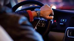 Yüzlerce Porsche sahibine büyük şok! Uydu ile bloke edilip aynı anda bozuldular