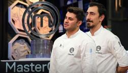 MASTERCHEF ŞAMPİYONU BELLİ OLDU! MasterChef Türkiye'de büyük finali kim kazandı? MasterChef 2025 şampiyonu Sezer mi, Özkan mı?