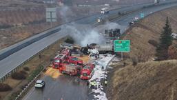 Son dakika... Gaziantep'te feci olay! Çarpışan 3 TIR'da yangın çıktı