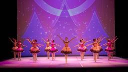 Genç Bale Topluluğu'ndan yılbaşı klasiği: Çaykovski’nin ölümsüz eseri Fındıkkıran seyircisini bekliyor