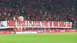 Galatasaraylı taraftarlardan Mauro Icardi'ye özel pankart: Bir futbolcudan fazlası