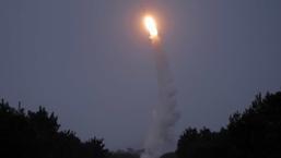 Kuzey Kore'den güç gösterisi! Yeni uçaksavar füzeleri ateşlendi