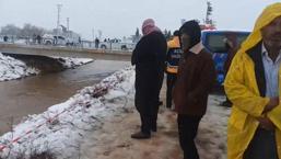 Şanlıurfa'da sulama kanalına düşen otomobildeki 4 kişiden 3'ünün cesedine ulaşıldı