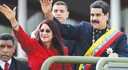 ABD basını Maduro ile eşinin yakalanma anlarını yazdı! 'Yatak odasından sürüklenerek çıkarıldılar'