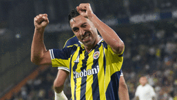 Fenerbahçe'de İrfan Can Kahveci'ye İstanbul ekibi talip oldu!