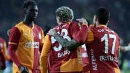 Galatasaray, Trabzonspor'u 4 golle geçti! Süper Kupa'da ilk finalist belli oldu
