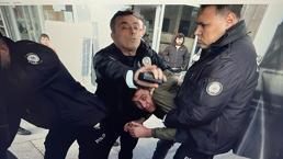 Bursa Büyükşehir Belediye Başkanı Bozbey'e saldırı girişimi