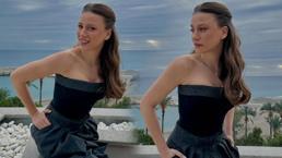 Paris'te eğlenceli poz! Serenay Sarıkaya'nın keyfi yerinde