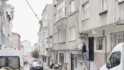 Bağcılar’da facia: Aynı evde 3 kişi hayatını kaybetti! Ekipler eve balkondan girdi