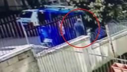 'Polis ve savcıyız' yalanı ile yaşlı kadının altınlarını alıp kaçtılar! Dolandırıcılık otobüste bitti