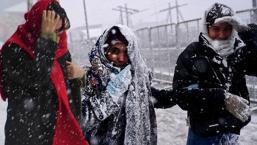 Son dakika... AKOM’dan ilçe ilçe kar uyarısı! İstanbul için saat verildi