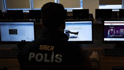 İğrenç ağa darbe! Çocuk istismarı içeriklerini depolayanlar yakalandı