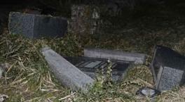 Ölülerin dişlerinden 8 kilogram altın söküp sattılar! Mezarlıkta akılalmaz hırsızlık