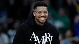 Giannis Antetokounmpo'ya sakatlık şoku! Yerini alacak isim belli oldu