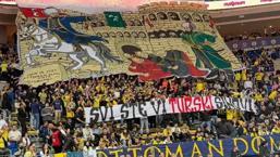 Belgrad’daki skandal pankarta Fenerbahçe’den cevap! 'Hepiniz Türk evlatlarısınız'