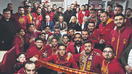 Dursun Özbek: Yanınızda olmaya devam edeceğiz