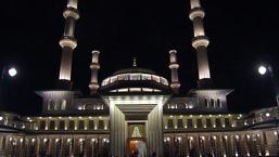 Millet Camii’nde ‘Kadir Gecesi Özel’ yayını