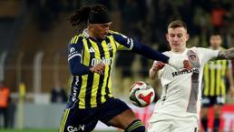 Fenerbahçe'de Nene'nin gecesi! Sarı-lacivertliler 4 golle kazandı