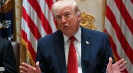Trump'tan İran gündemine dair kritik açıklamalar! 'Anlaşmak için yalvarıyorlar, 8 gemi dolusu petrol hediye ettiler'
