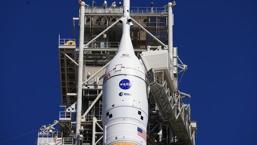 NASA görevinde ilginç an: Ay'a giden ekipte yazılım krizi çıktı
