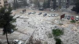 Meteoroloji'nin 'sarı' kodla uyardığı Adana'da cadde ve sokaklar beyaza büründü