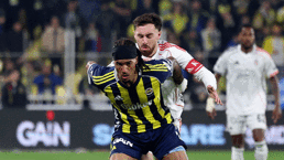 Kadıköy'de son dakika golü! Fenerbahçe, Beşiktaş'ı tek golle geçti