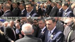 Son dakika... Hüsamettin Cindoruk'un cenazesinde soğuk rüzgarlar! Kılıçdaroğlu, Özel'in elini sıkmadı