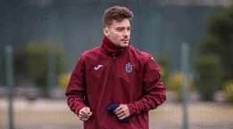 Trabzonspor'da Ernest Muçi kalıyor!
