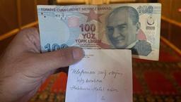 Bolu’da camide şaşırtan olay! Telefonunu şarj eden kişi not ve para bıraktı