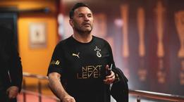 Galatasaray'da Okan Buruk taraftara teşekkür etti! 'Bu heyecan önemliydi'