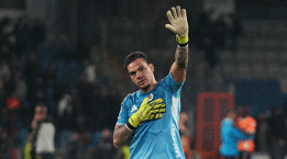 Fenerbahçe'de Ederson ülkesine döndü!
