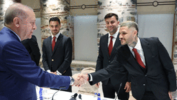 Cumhurbaşkanı Erdoğan Galatasaray Futbol Takımı'nı kabul etti