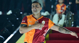 Galatasaray'ın en istikrarlısı Abdülkerim Bardakcı!