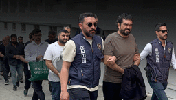 Rasim Ozan Kütahyalı’ya uzanan operasyonda yeni detaylar! 5 lirayı gösteren valizle parayı aldı