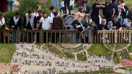 Dünyada sadece Türkiye'de! 40 bin kişi mucize anlara tanıklık etmek için geldi