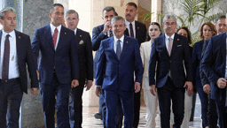 Özgür Özel ve ekibi yeni parti kuracak mı? Kulislerdeki 3 kritik senaryo