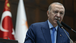 Son dakika... Cumhurbaşkanı Erdoğan: CHP'deki koltuk ve salon kapmaca savaşının tarafı değiliz