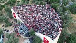 24 yıllık hasretin ardından tarihi sabah! Dünya Kupası heyecanı sokaklara taştı: Türkiye kırmızı-beyaza büründü