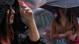 Meteoroloji'den uyarı üstüne uyarı! 3 günlük alarm: Sıcaklık düşecek, sağanak vuracak