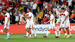 Galatasaray, milli yıldızı ikna etti! 35 milyon euroluk transfer