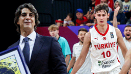 İbrahim Kutluay'ın oğlu U17 Milli Takımı'nda fırtına estiriyor! Son 2 maçta 65 sayı