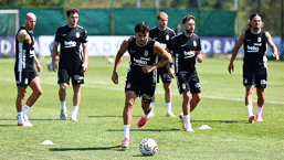 Beşiktaş'ın Slovakya kampı kadrosu açıklandı