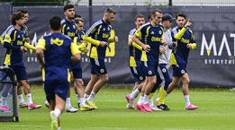 Fenerbahçe Avusturya kampında çalışmalarını sürdürdü