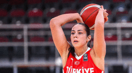 Türkiye Ümit Kız Milli Basketbol Takımı, İzlanda'yı yenerek çeyrek final bileti aldı!